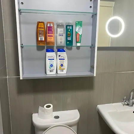 Utopia Retreat - Enchanted In بيت ضيافة دبلن