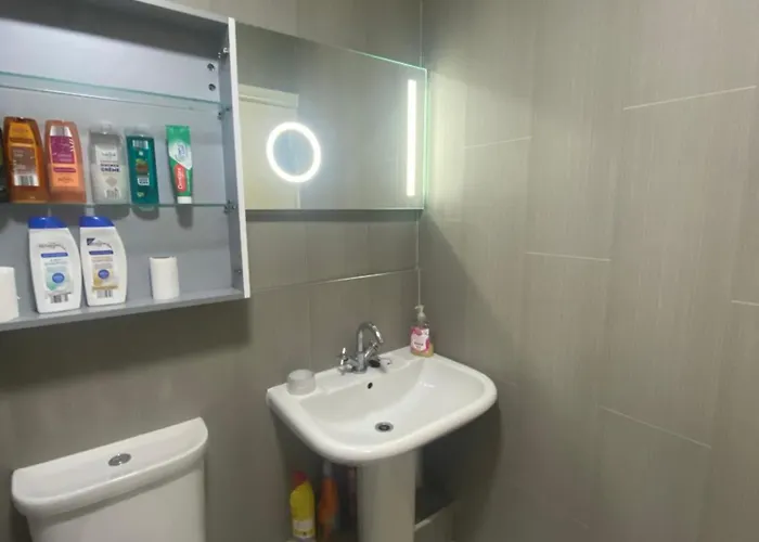 Гостевой дом Utopia Retreat - Enchanted In *